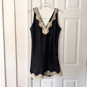 Inner Most Vintage Black Satin Ivory Lace Trim Double V Neck Nightgown Medium